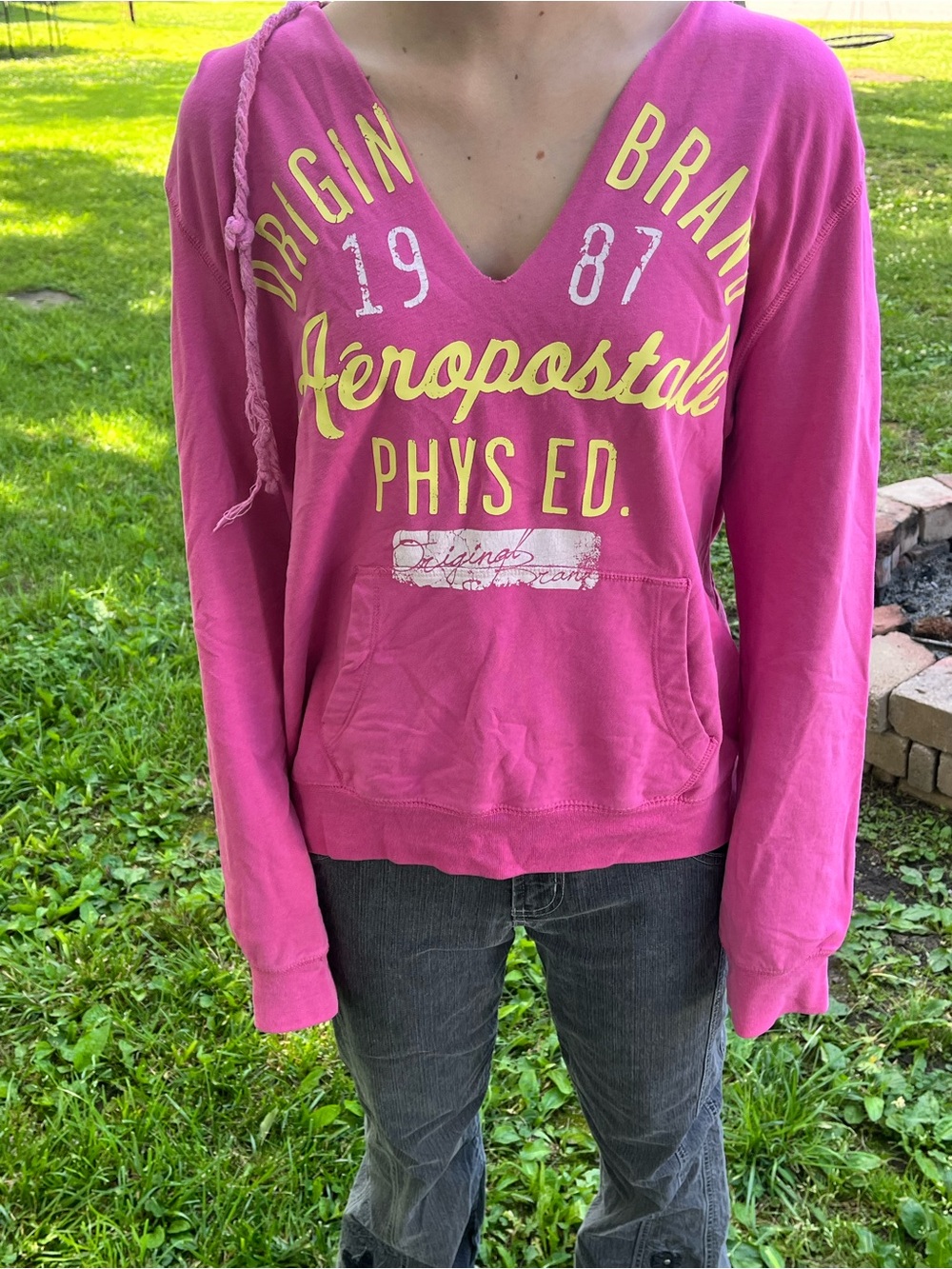 VTG Y2K Aeropostale Deep V Neck Hoodie